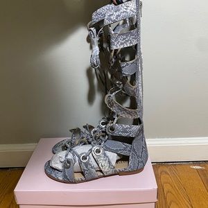 NW! Just fab snake skin knee high flat sandals